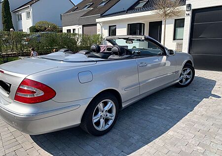 Mercedes-Benz CLK 320 CLK Cabrio 320 Avantgarde
