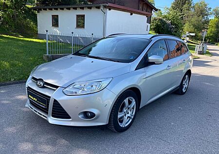 Ford Focus Turnier Sync Edition
