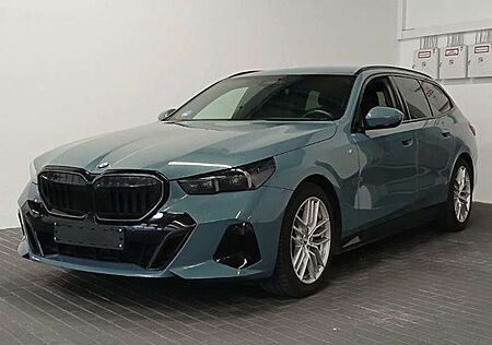 BMW 520 d Touring xDrive MSport B&W STHZG AHK 21z 360