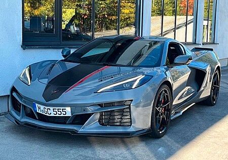 Chevrolet C8 Corvette Coupe E-Ray 3LZ GEIGERCARS