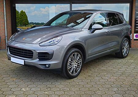 Porsche Cayenne S/PANO/LED/SHZ/AHK/Navi/Leder/Sitzbelüf