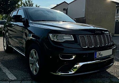 Jeep Grand Cherokee 3.0I Multijet Summit / Mopar AHK, Webasto SH