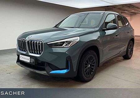 BMW iX1 IX1 A XDRIVE30 AHK,Navi