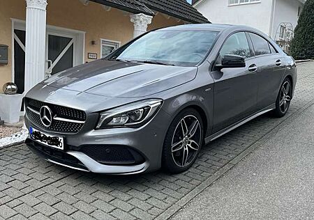 Mercedes-Benz CLA 250 7G-DCT Sport AMG LINE