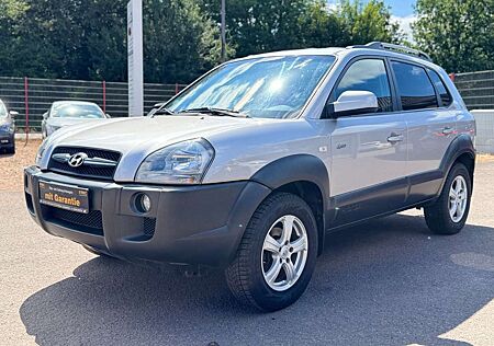 Hyundai Tucson 2.0CRDi 4X4 Automatik+AHK+Klimatronik+SHZ