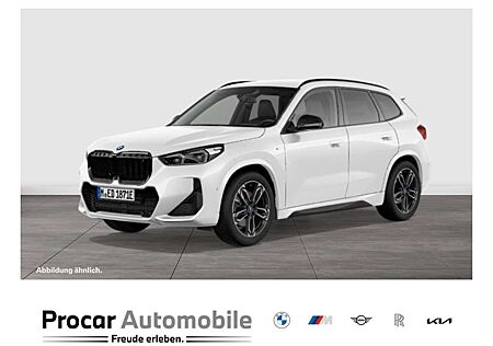 BMW iX1 xDrive30 M-Sport HeadUp Anhängk. 360Grad DA+