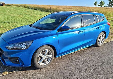 Ford Focus Turnier 1.5 EcoBoost Start-Stopp-System Aut.