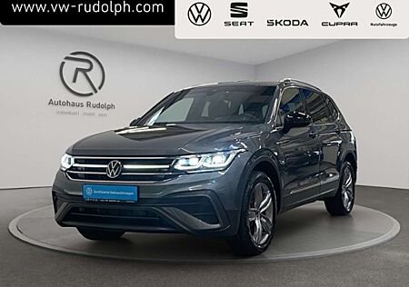 VW Tiguan Allspace Volkswagen 1.5 TSI Move / 7-Sitzer ACC LED