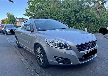 Volvo C70 2.0D Momentum