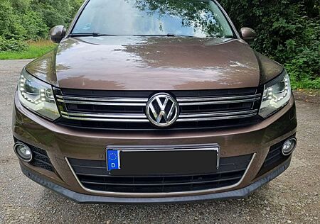 VW Tiguan Volkswagen Diesel 2.0 TDI DPF 4Motion DSG Cup Sport