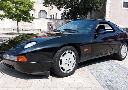 Porsche 928 S 4 Gelegenheit "H - Kennzeichen"