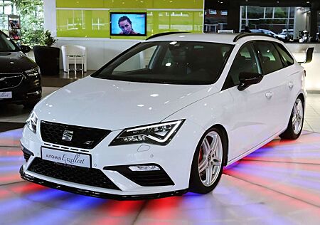 Seat Leon ST Cupra 300 4Drive*LEDER*NAVI*LED*KAMERA*