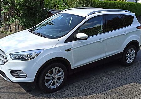 Ford Kuga 2.0 TDCi 4x2 Cool