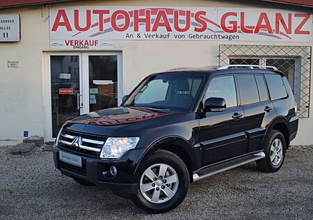 Mitsubishi Pajero 3.2 DI-D Edition 100 7 Sitzer