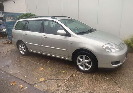 Toyota Corolla gebraucht kaufen Toyota Corolla Kombi 1.4 D-4D Sol 1.Hand AHK