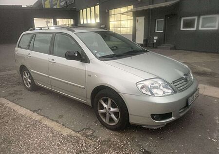 Toyota Corolla Kombi 1.4 D-4D Sol 1.Hand AHK