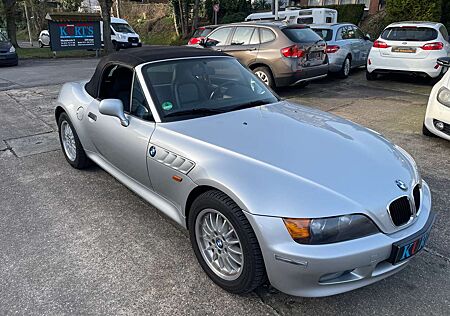 BMW Z3 roadster 1.9i Navi Leder M-Lenkrad el.Sitze