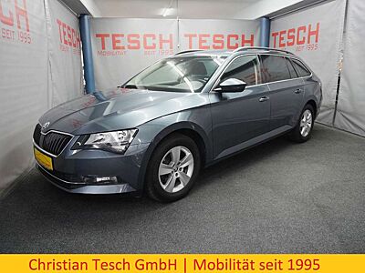Skoda Superb Combi Ambition/NAVI/SITZHZ/PDC