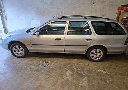 Ford Mondeo Turnier Skylight