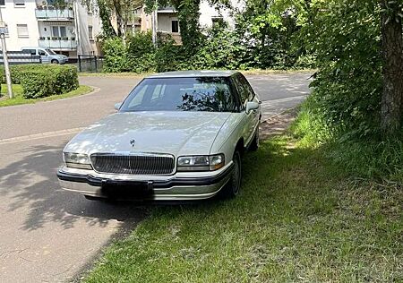 Buick Park Avenue