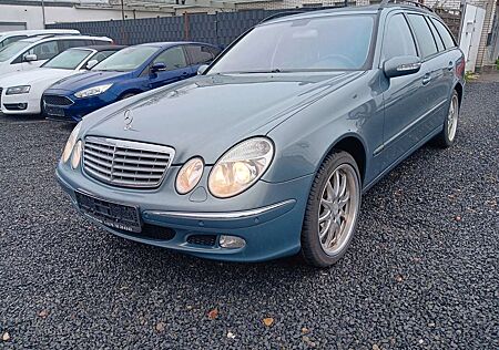 Mercedes-Benz E 200 Kompressor Elegance AHK / Leder/ Automatik