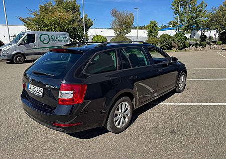 Skoda Octavia Combi 1.6 TDI DSG Style