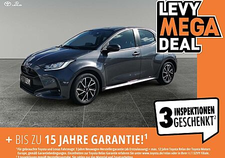 Toyota Yaris 1.5 Hybrid Team D KAMERA*PDC*ALLWETTER
