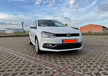 VW Polo Volkswagen 1.2 TSI (Blue Motion Technology) Highline