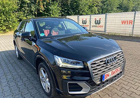 Audi Q2 sport XENON NAVI 150PS