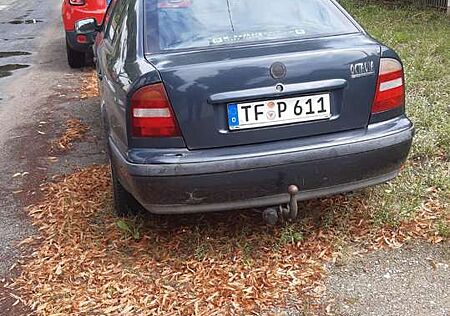 Skoda Octavia 1.6 GLX