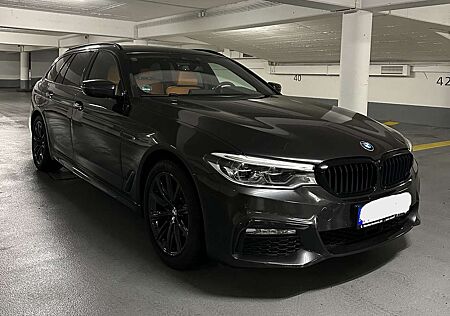 BMW 520 M-Sport+Aut.+Pano+HUD+LED+NAVI+ACC+SHZ
