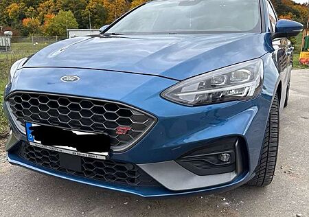 Ford Focus 2.3 EcoBoost S&S ST