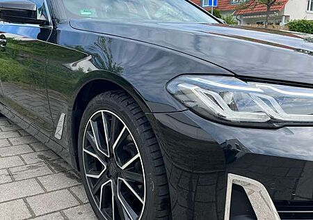 BMW 520d 520 Touring Aut. Luxury Line