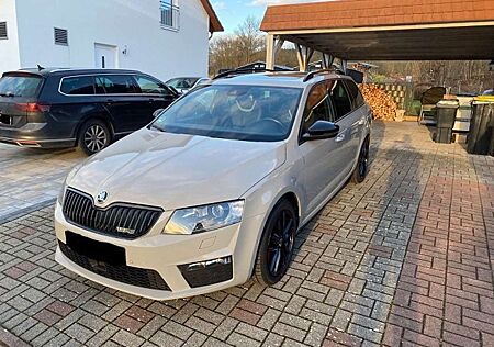 Skoda Octavia +Combi+2.0+TDI+(Green+tec)+DSGRS