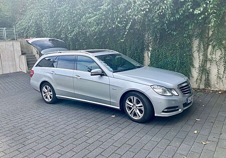Mercedes-Benz E 250 T CDI DPF BlueEFF Automatik Avantgarde