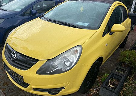 Opel Corsa Color Edition