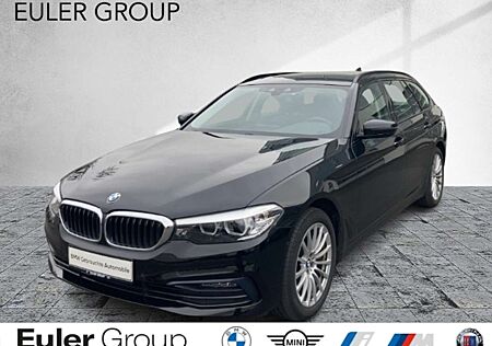 BMW 520 d xDrive Touring Luftfederung AHK-klappbar AHK El.