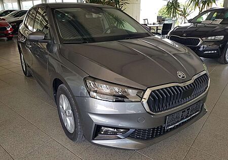 Skoda Fabia 5tg. 4 TSI SELECTION Garantie 3/29 SmartLink Sitzh