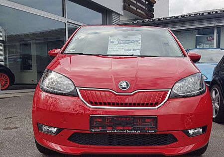 Skoda Citigo CITIGOe iV Style HU Juli 26 mit Dachträger