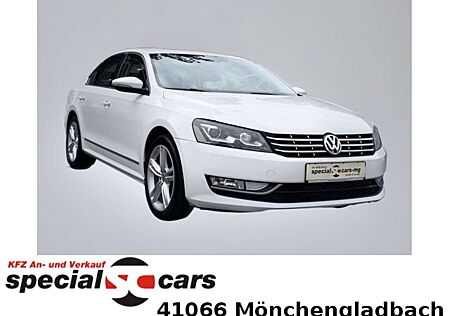 VW Passat Volkswagen 2,0 TDI Highline / Leder / SHD / Keyless