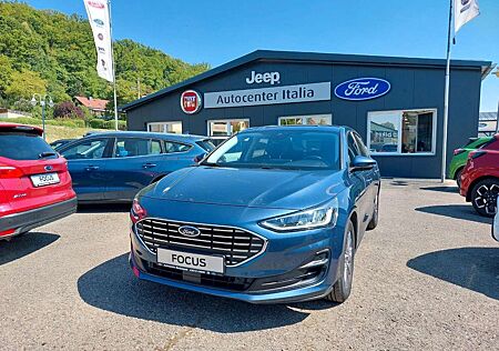 Ford Focus Lim. Titanium Automatik/Assistenzsysteme