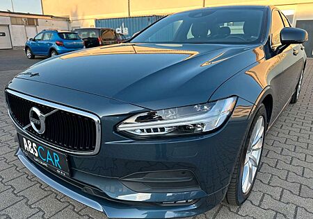 Volvo S90 Momentum-CarPlay-Keyless Go-Kamera-LED