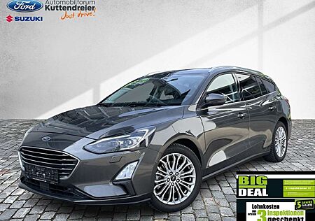 Ford Focus Turnier Titanium Glasdach Voll-LED Navi Kam