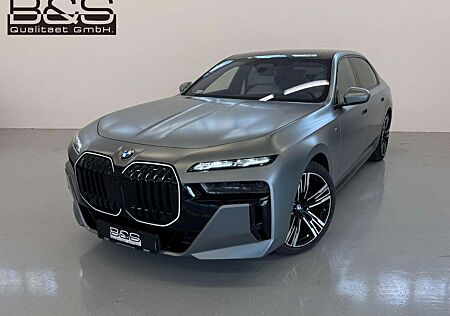 BMW 740 d xDrive M Sport B&W,Fond Ent,Skylo,VOLL
