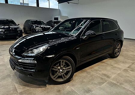Porsche Cayenne Diesel*Scheckheft*Leder*Navi*Shz*Xenon*
