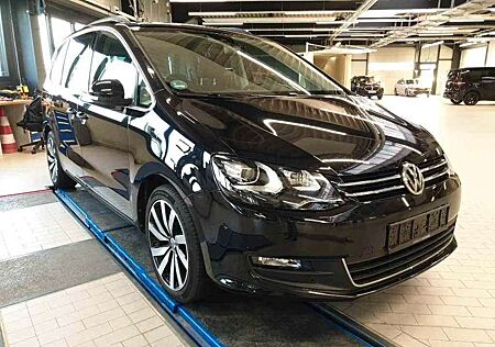 VW Sharan Volkswagen 1,4 DSG 7Si. Stndhzg .Pano BiX AHK VOLL