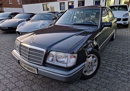 Mercedes-Benz E 280 AUTOMATIK"LIEBHABER"BRD,LEDER,KLIMA,H-KENN