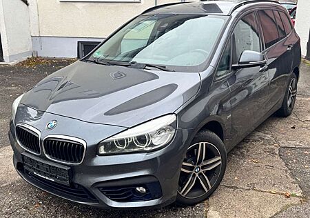 BMW 218 - 7 Sitzer - LED - Sport Line