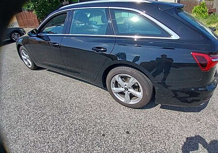 Audi A6 Avant 40 TDI S tronic sport