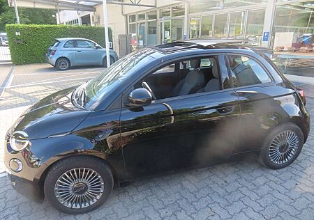 Fiat 500E Icon Akku 42,0kWh *Glasschiebedach*